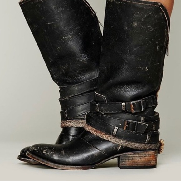 ❌SOLD❌ Freebird Drove boot in black MAKE AN OFFER! - Picture 2 of 8